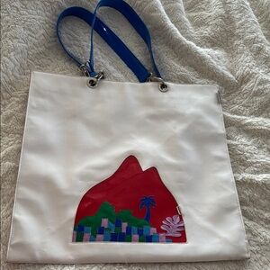 Gibson Martins Brazilian designer white red blue tote vegan bag Rio landscape